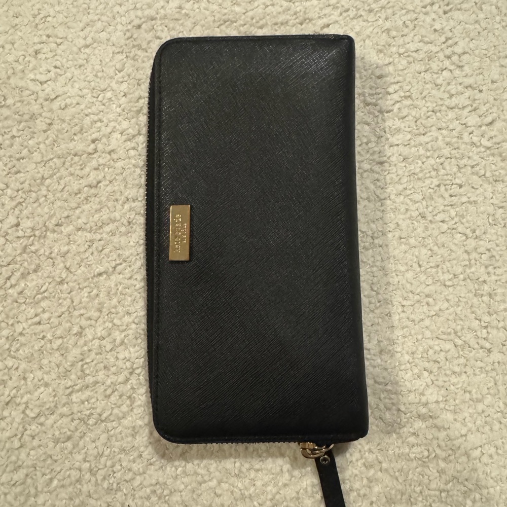 Kate Spade Black Zip Wallet